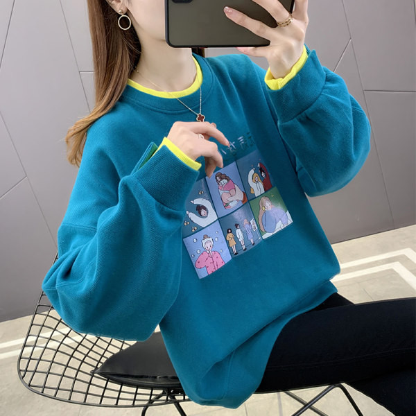 Дамска блуза с обло деколте и щампа