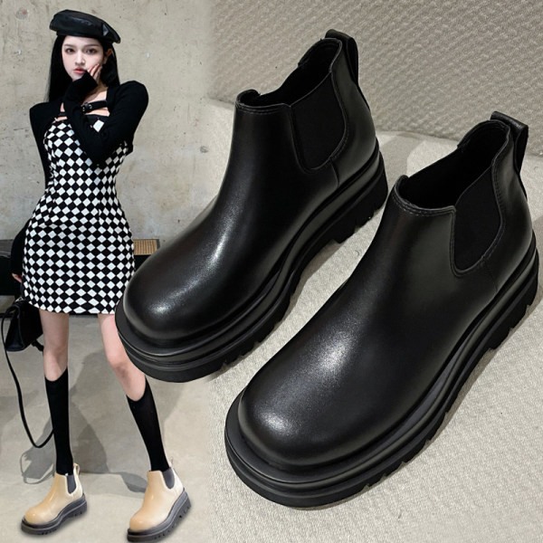 Дамски кожени боти с  ластик 