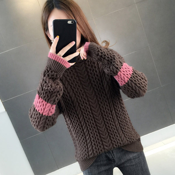 Ежедневен пуловер с висока яка в няколко цвята