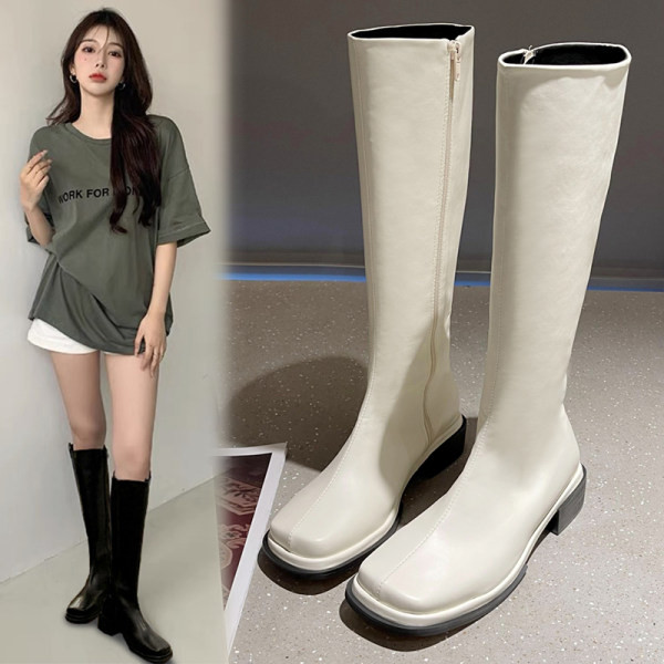 Дамски квадратни ботуши от еко кожа с цип