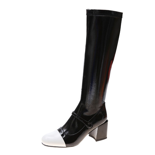 Модерни дамски лачени ботуши с ток