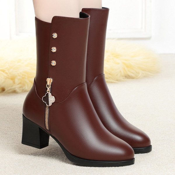 Sooja voodriga kunstnahast naiste talvesaapad