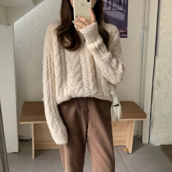 Φαρδύ μοντέλο γυναικείο χειμωνιάτικο πουλόβερ