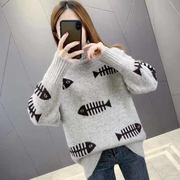 Χειμερινό πουλόβερ με γιακά πόλο και απλικέ για γυναίκες