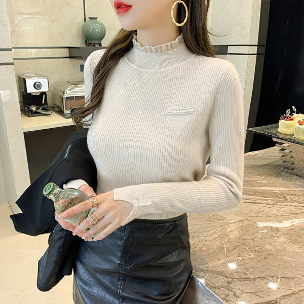 Vékony női pulóver őszre és télre polo gallérral