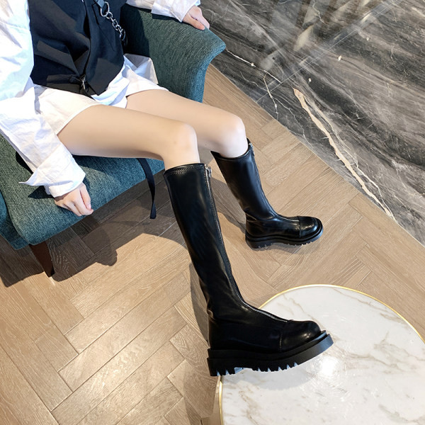 Új modell női bőrcsizmák cipzárral - fekete és barna