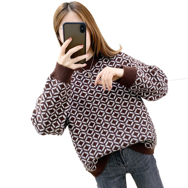 Őszi-téli női pulóver ovális nyakkivágással