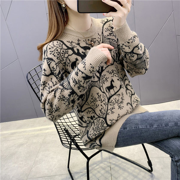 Női pulóver O-nyakkal és rátéttel