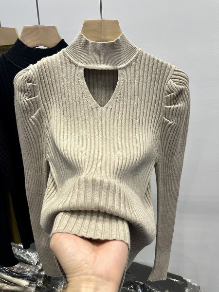 Modern testreszabott női pulóver hosszú ujjal