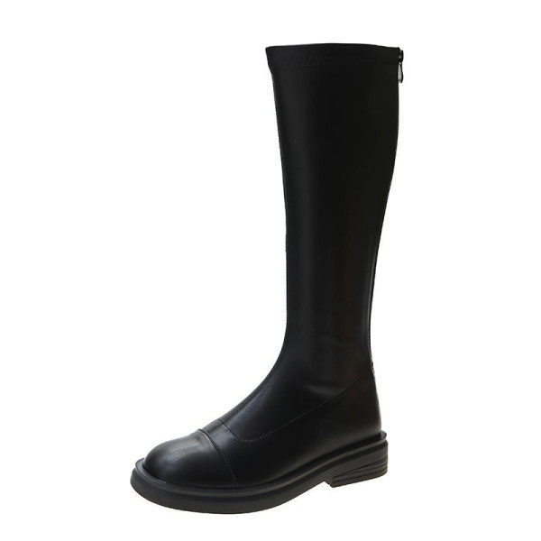 Alkalmi női bőrcsizma lekerekített modell