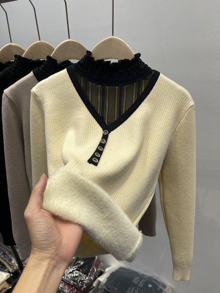 Modern női testhezálló pulóver pólógallérral - többféle színben