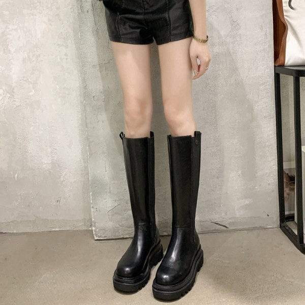 Öko bőrből készült női csizma többféle színben