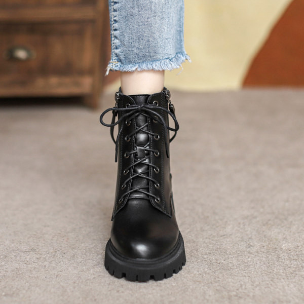 Új modell női bőrcsizma durva talppal és fűzővel