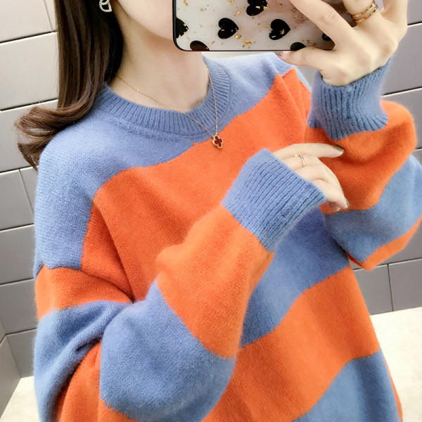 Női csíkos pulóver ovális nyakkivágással - többféle színben