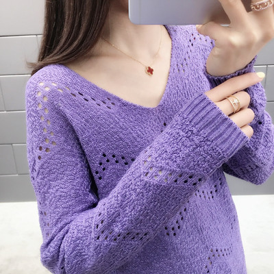 Alkalmi női pulóver spitz nyakkivágással