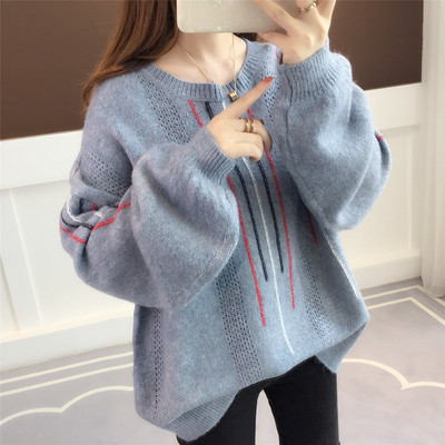 Női pulóver ovális nyakkivágással