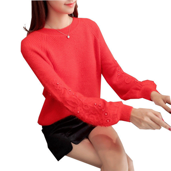 Kötött pulóver gyöngy díszítéssel