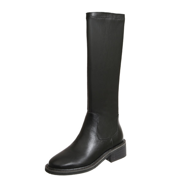 Öko bőrből készült női csizma fekete színben