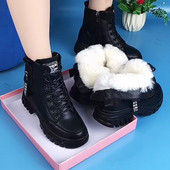 Új modell női bőrcsizma meleg béléssel, fekete színben