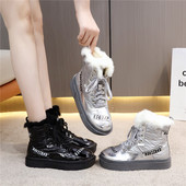 Modern női csizma lapos talppal és meleg béléssel