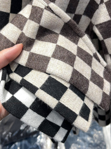 Női póló hosszú ujjal - három színben