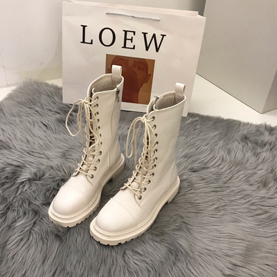 Öko bőrből készült női csizma fűzővel - két modell