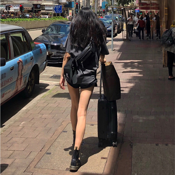 Új modell eco bőr csizma lapos talppal és fűzővel nőknek