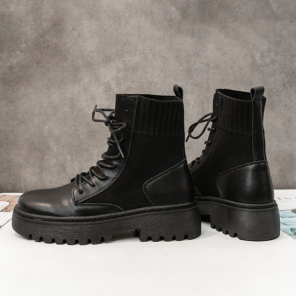 Új fűzős női csizma modell - eco bőr