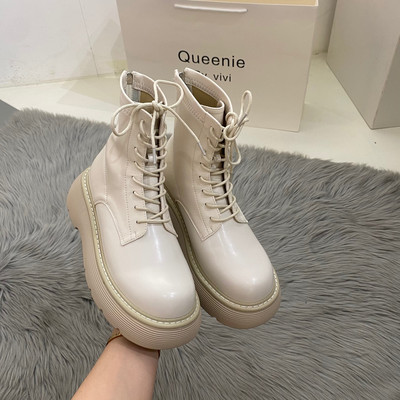 Modern női csizma - két modell