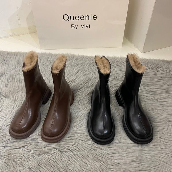 Νέο μοντέλο γυναικείες δερμάτινες μπότες με ζεστή φόδρα
