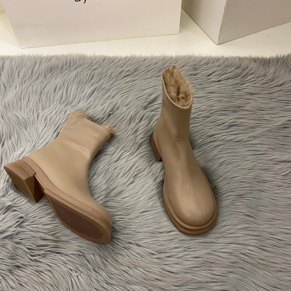 Νέο μοντέλο γυναικείες δερμάτινες μπότες με ζεστή φόδρα