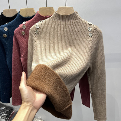 Ζεστό χειμωνιάτικο πουλόβερ με κουμπιά και φόδρα