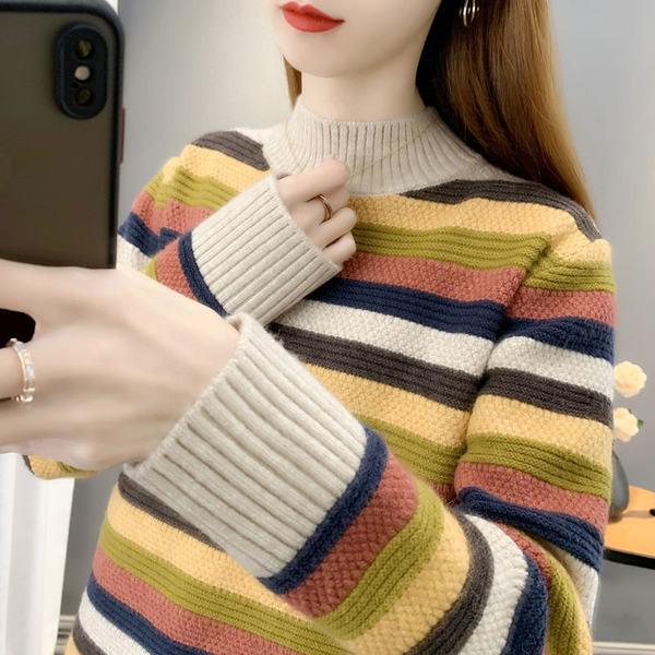 Modern csíkos női pulóver széles modell