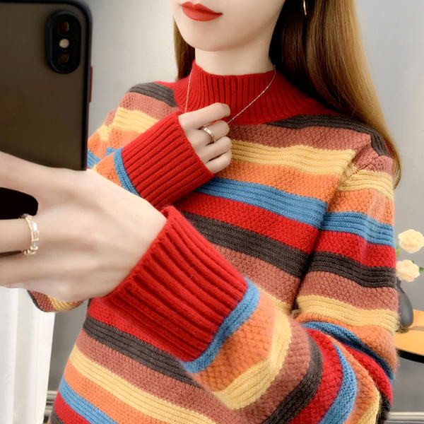 Modern csíkos női pulóver széles modell