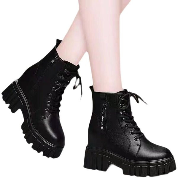 Öko bőrből készült női csizma fűzővel, magas talppal 8 cm