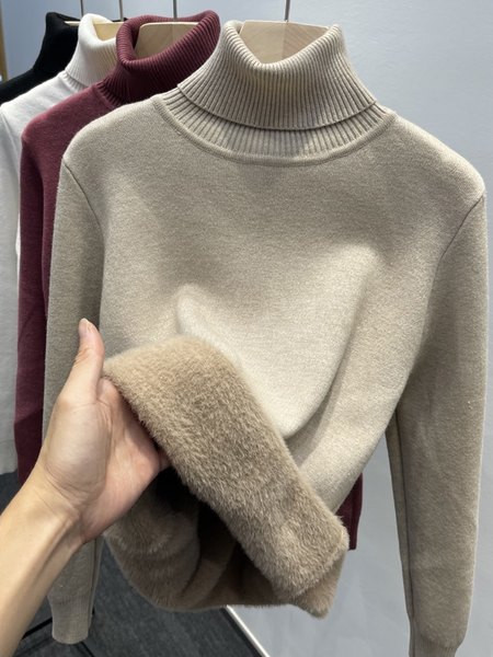 Τρέχον γυναικείο πουλόβερ με γιακά πόλο