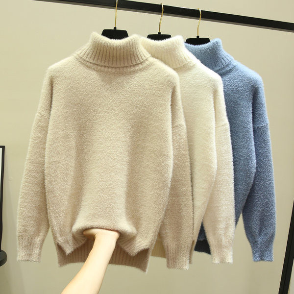 Naiste tavaline kõrge kraega kampsun