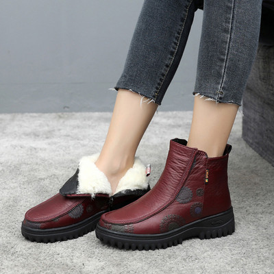 Sooja voodriga vabaaja naiste saapad - must ja punane