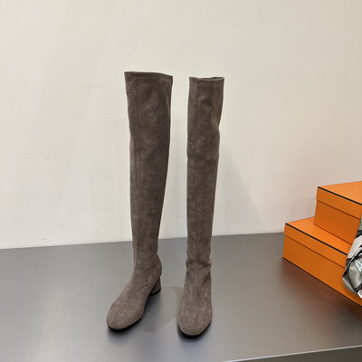 Γυναικείες σουέτ μπότες με τετράγωνο τακούνι 4 cm