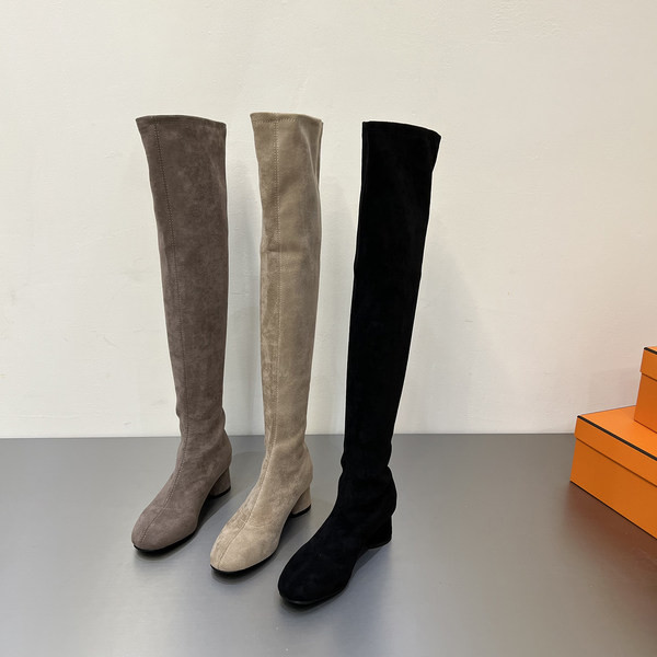 Γυναικείες σουέτ μπότες με τετράγωνο τακούνι 4 cm