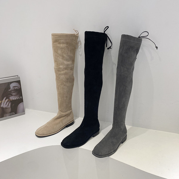 Naiste kunstnahast lipsudega saapad