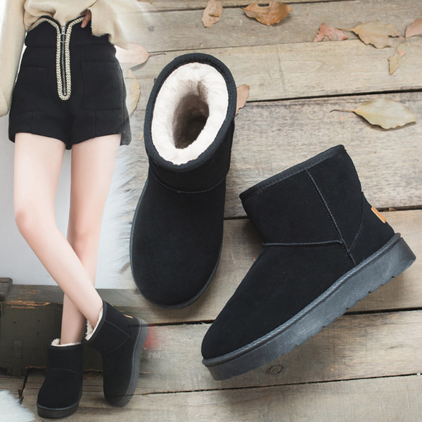 Casual γυναικείες μπότες - με απαλή φόδρα και επίπεδη σόλα
