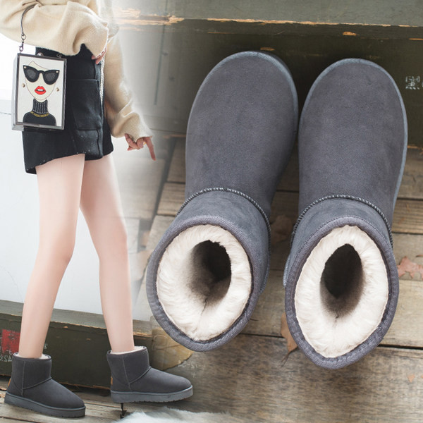 Casual γυναικείες μπότες - με απαλή φόδρα και επίπεδη σόλα