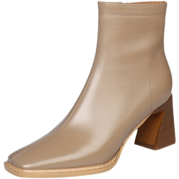 Naiste nahast saapad paksu kandilise kontsaga 7 cm ja lukuga