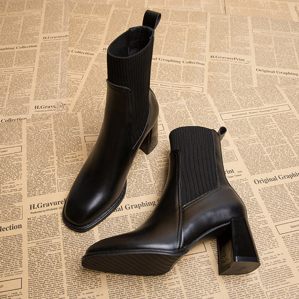 Naiste nahast saapad paksu kandilise kontsaga 7 cm