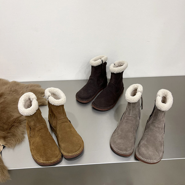 Naiste sooja voodri ja lameda tallaga talvesaapad