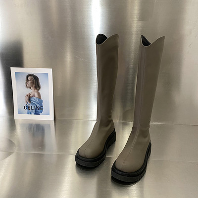 Lameda tallaga mannekeenid nahast saapad