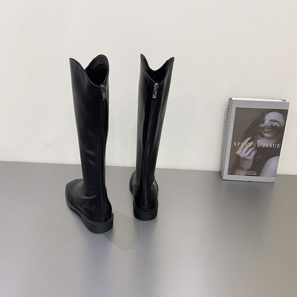 Naiste vabaaja lukuga kunstnahast saapad