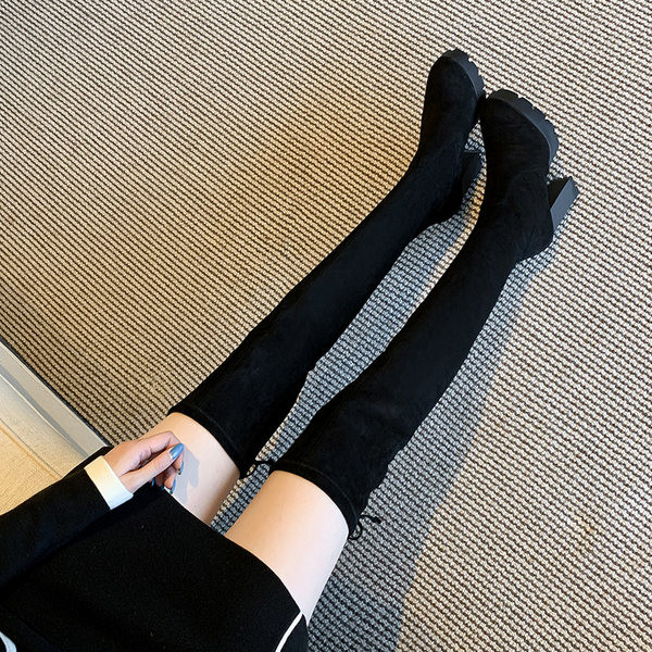 Öko-seemisnahast saabastest moodsad naiste saapad