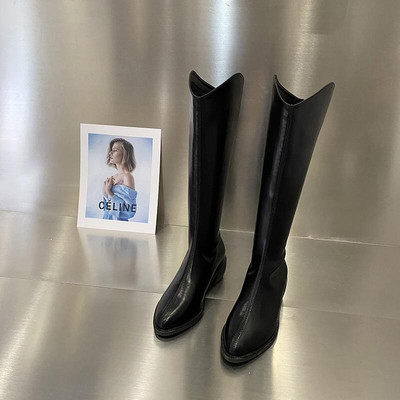 Bőr csizma hegyes modell több színben